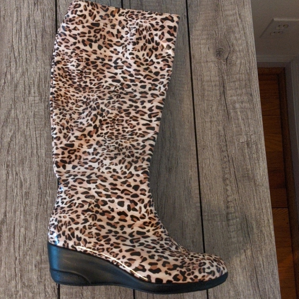 Cheetah Rainboots